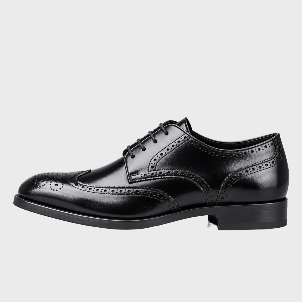 Arezzo by Amari, Black, side view